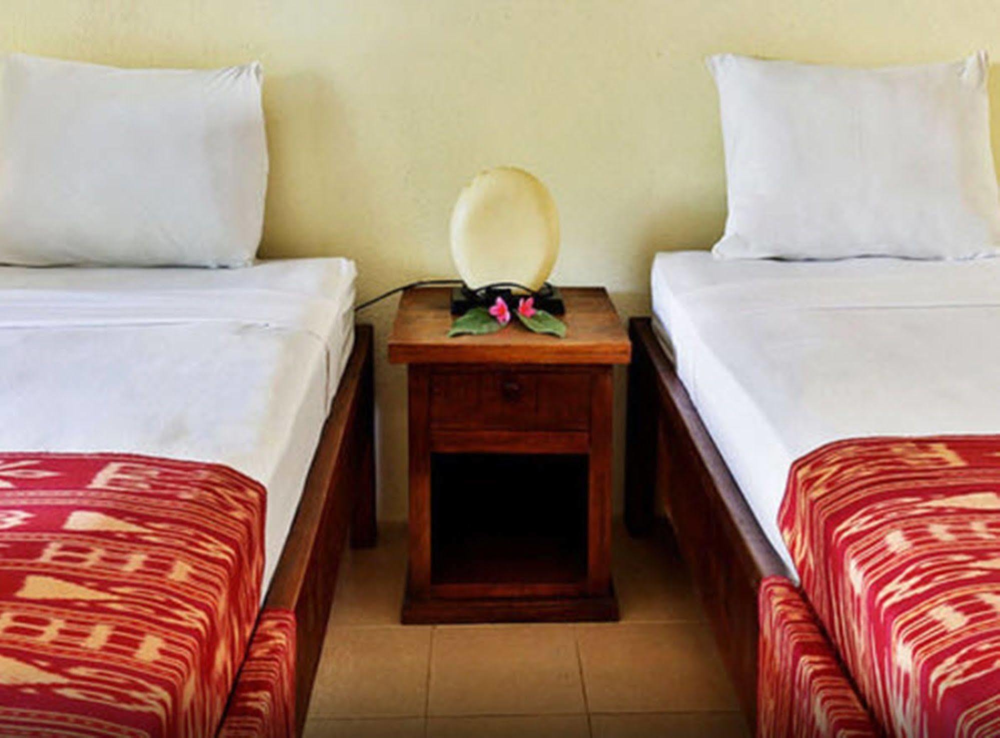 7SEAS Cottages Gili Air Exteriör bild