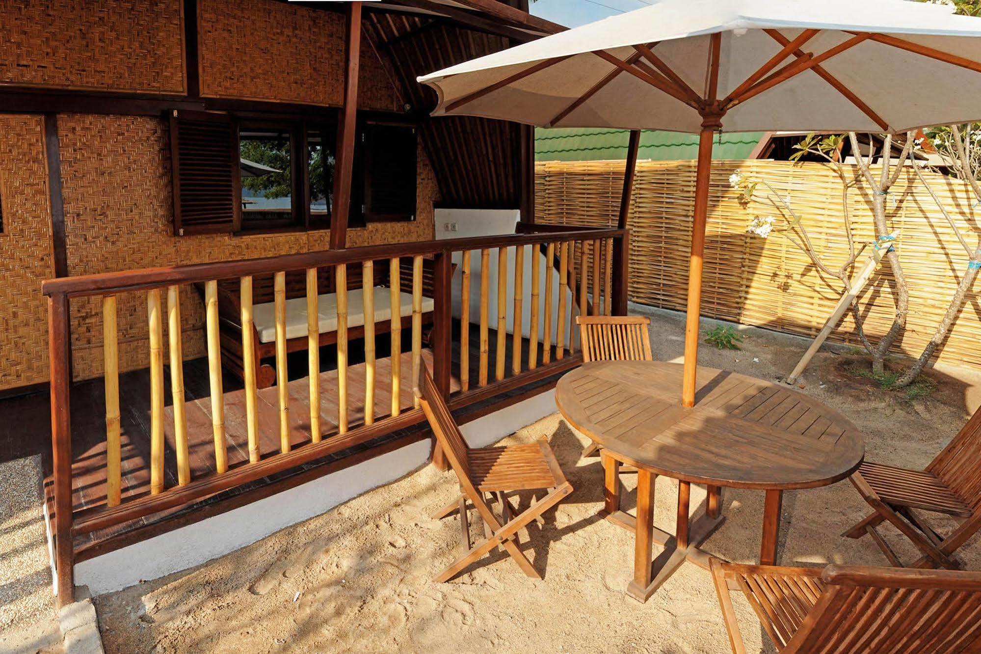 7SEAS Cottages Gili Air Exteriör bild